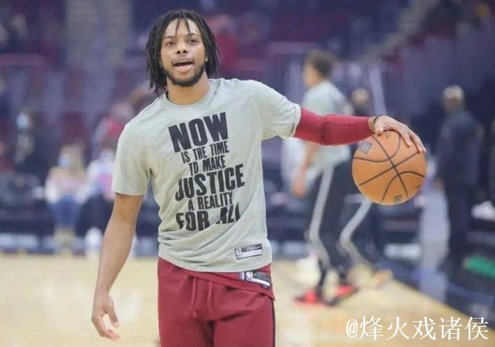 加兰狂飙39分骑士8连胜势不可挡 雄鹿6连败绿军轻松击败老鹰 加兰狂飙39分骑士8连胜势不可挡 雄鹿6连败绿军轻松击败老鹰